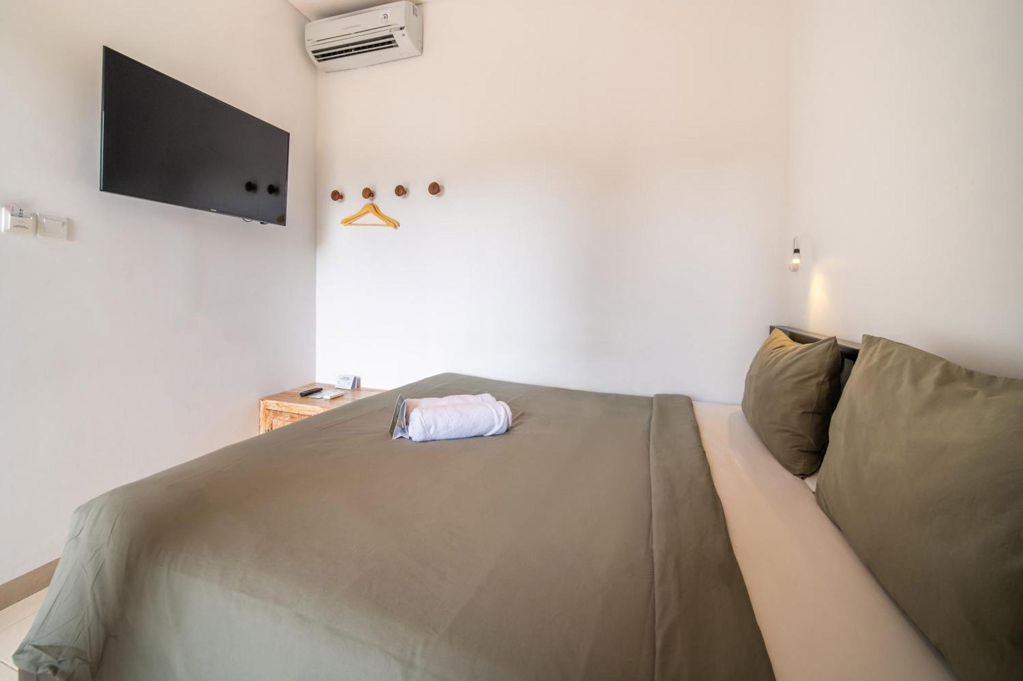 Gelatik Bed And Breakfast Seminyak  Exterior photo