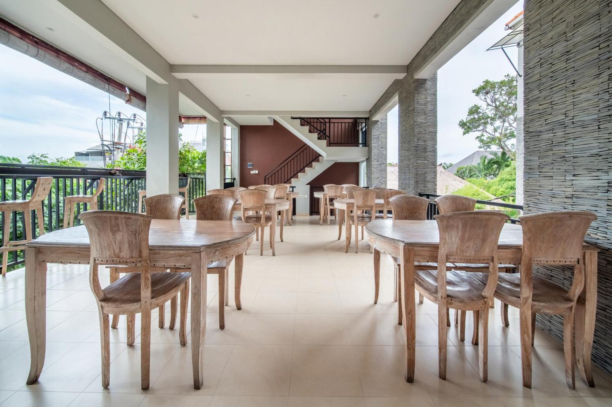 Gelatik Bed And Breakfast Seminyak  Exterior photo