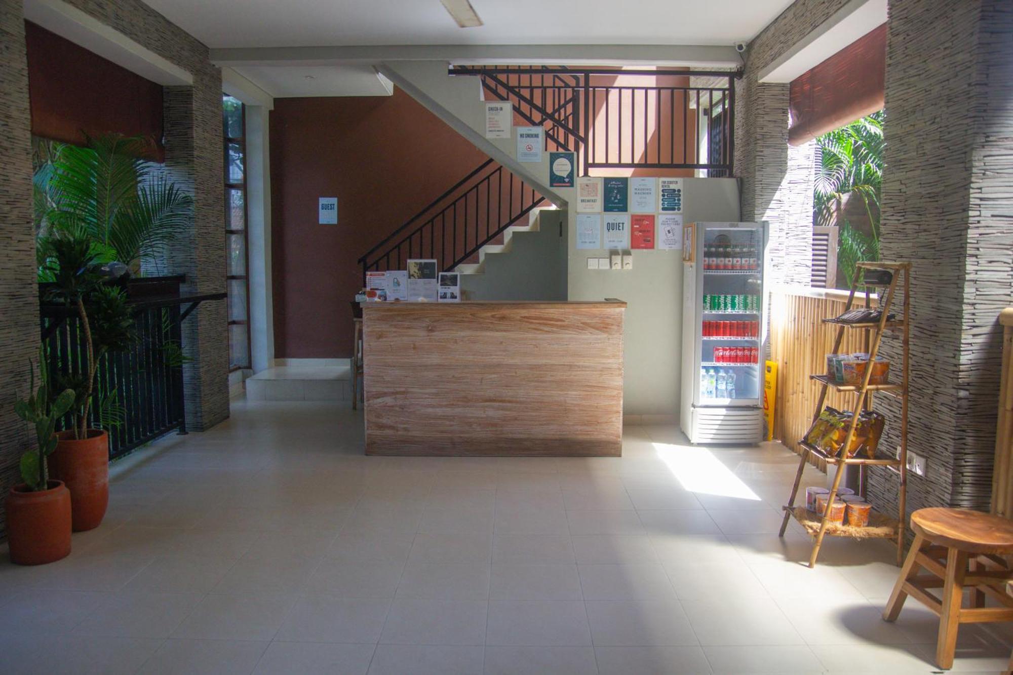 Gelatik Bed And Breakfast Seminyak  Exterior photo