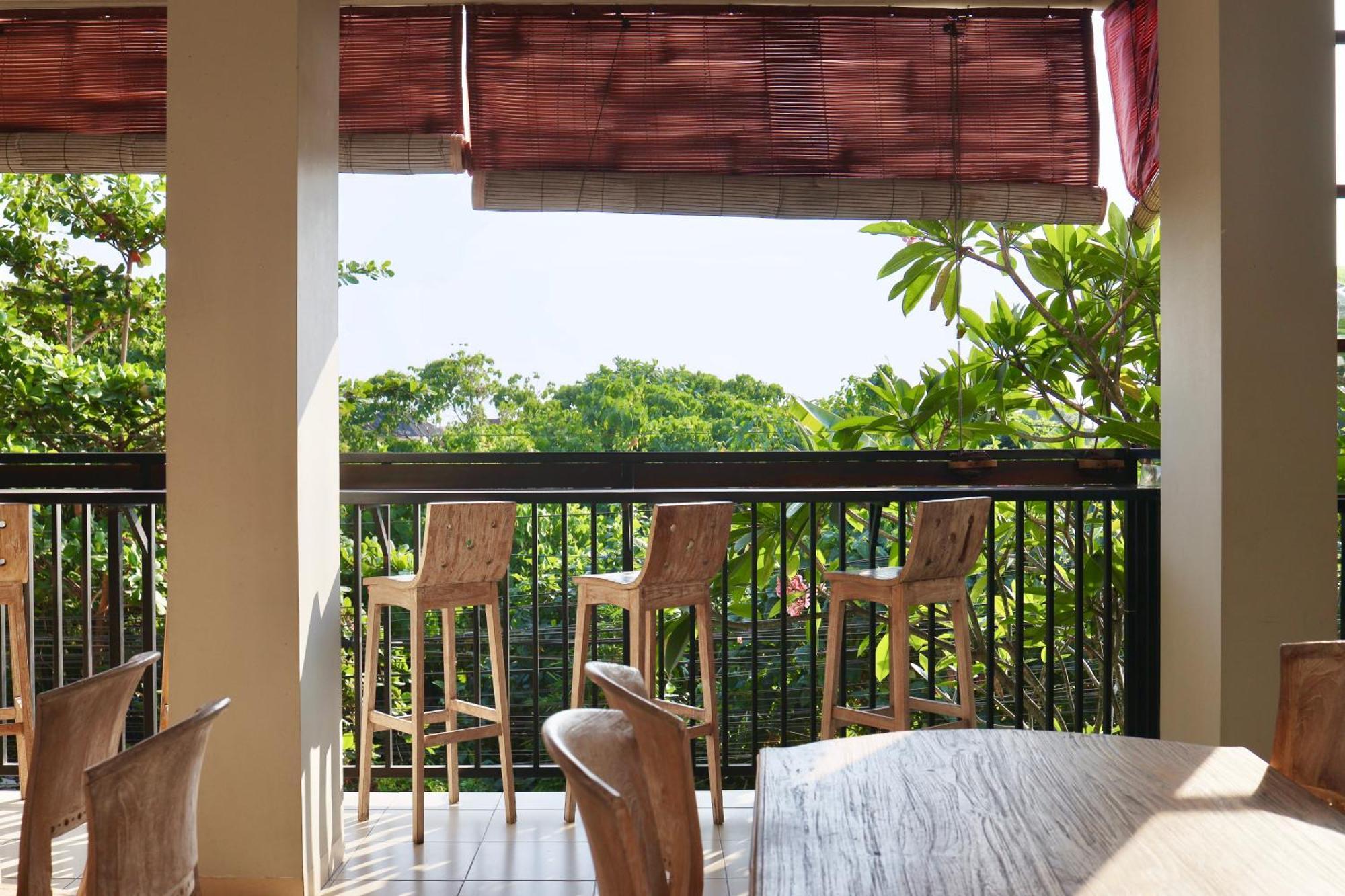 Gelatik Bed And Breakfast Seminyak  Exterior photo