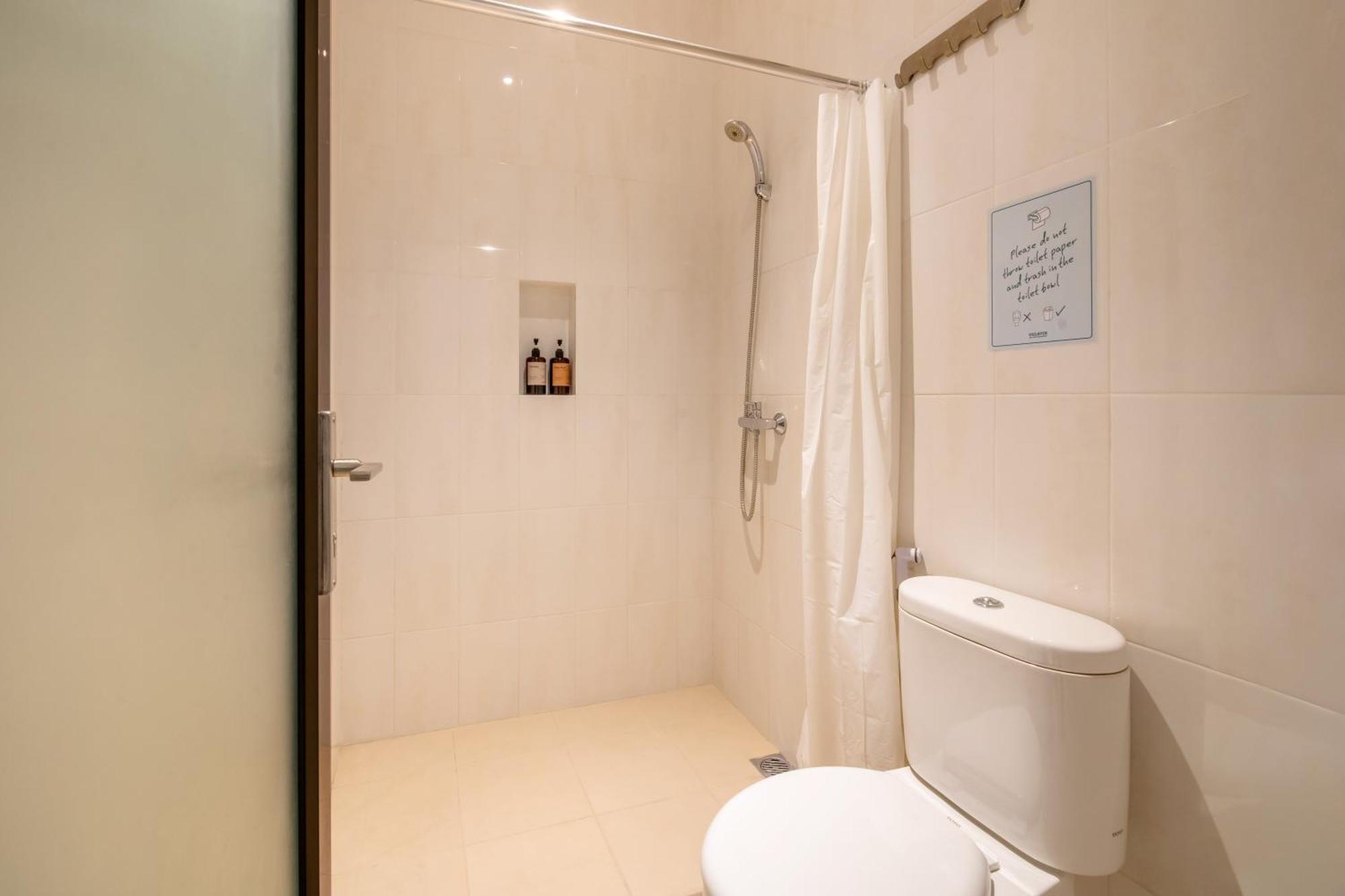 Gelatik Bed And Breakfast Seminyak  Exterior photo